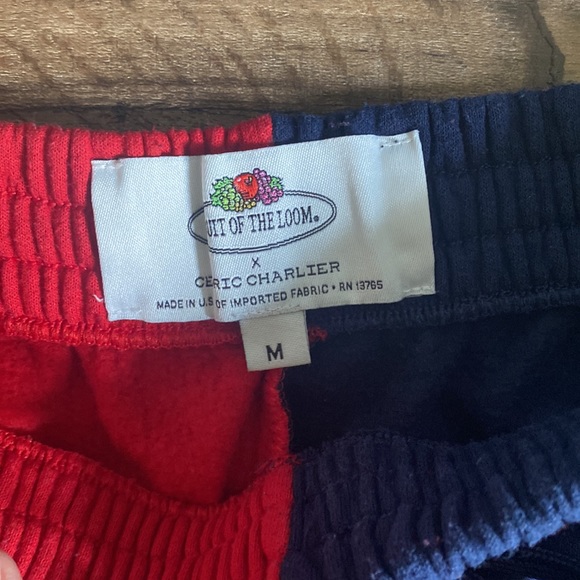Fruit of the loom x Cedric Charlier . Size M - Picture 2 of 5